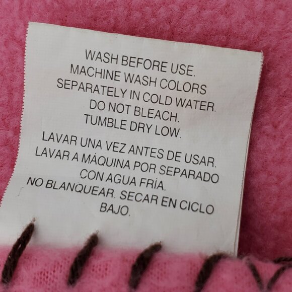 Allure Pink Fleece Monogram M Blanket Throw - Picture 4 of 6